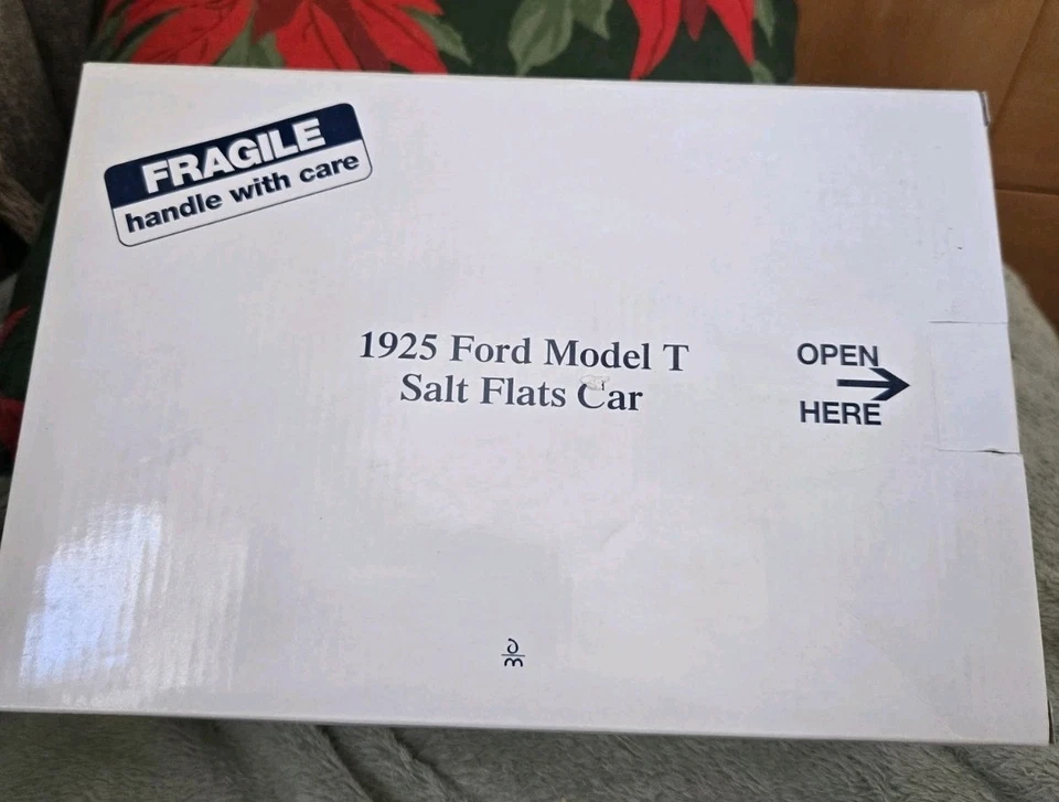 DANBURY COMO NUEVO 1925 FORD MODELO T SALINAS COCHE PAPELES CAJA ORIGINAL  Foto 1 de 4