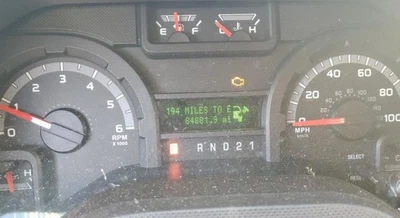 Furgoneta E350 2011-2011 OE velocímetro calibre grupo 84 k millas Ford Foto 1 de 4