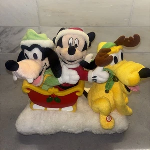 Disney Gemmy Musical Peluche Plutón Mickey Goofy Trineo Aquí Ven Papá Noel FUNCIONANDO - Imagen 1 de 9