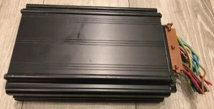 01 AUDI TT MK1 CONVERTIBLE AUDIO RADIO AMPLIFIER AMP BOSE 8N7035223 - Picture 1 of 8