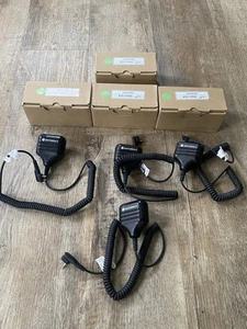 Motorola HKLN4606a Remote Speaker Microphone, Clip-On, Push-To-Talk Qty 4 - Zdjęcie 1 z 9