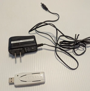 NETGEAR WG111 V2 Wireless-N USB Adaptor WN111 v2 with Power Supply 120V / 12V - Picture 1 of 8