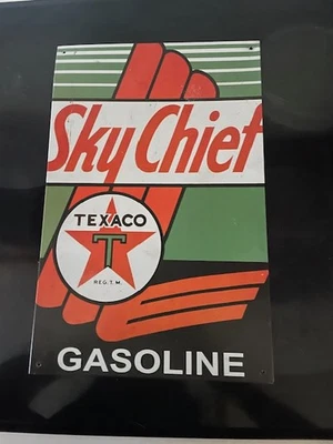 Letrero vintage de porcelana de gasolina Texaco Sky Chief Foto 1 de 4