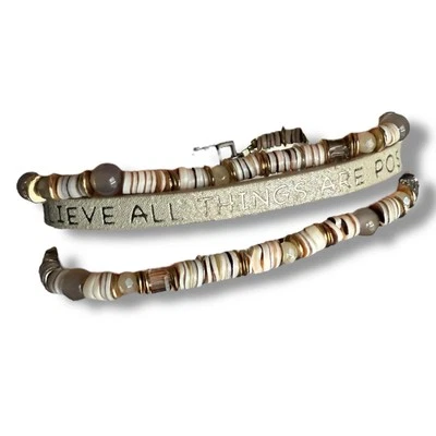 Pulsera Good Works Believe All Things Are Posible Cuero Imán Inspiración  Foto 1 de 2