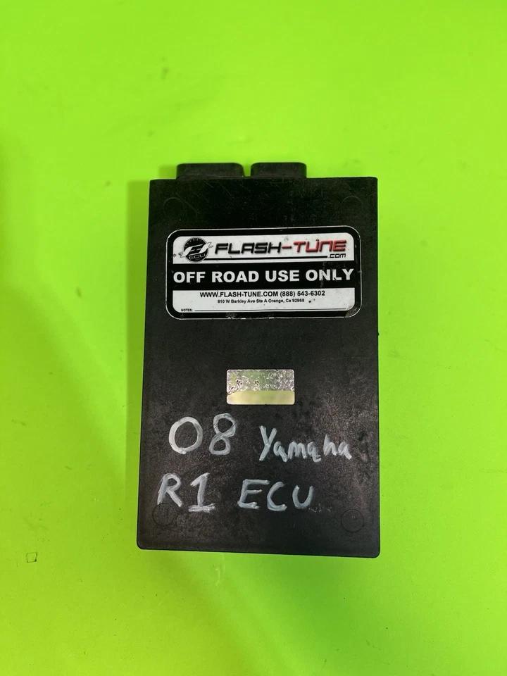 Yamaha YZF-R1 2007-2008 ECU mudule de computadora usado fabricante original excelente estado flash y sintonización Foto 1 de 3