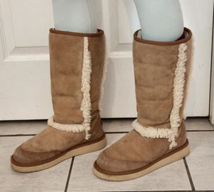 UGG Tall Chestnut Sundance / Sunburst Sheepskin Leather Size 6 Boots F8007G - Picture 1 of 9