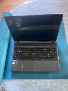 Acer Aspire 5733 laptop 15.6” Model PEW71
