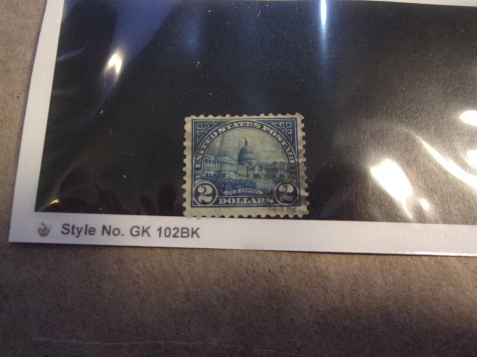 USA Used, 1923 Issue, Scott#572, 2 Cent Capital, Perf 11 - Image 1 of 1