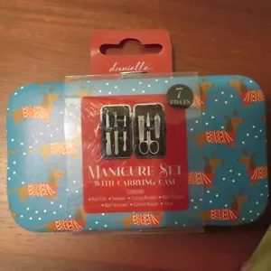 Danielle 7 Piece Manicure Set with Carrying Case Dachshund Holiday Christmas NEW - Picture 1 of 2