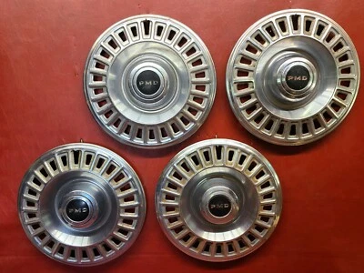 Pontiac Firebird Tempest Ventura 1967 67' tapacubos 14" cubiertas de rueda 5002 juego de 4 Foto 1 de 4