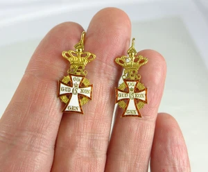 Pendientes Medalla Cruz Esmalte Miniatura Oro Cristiano Danesa Orden de Dannebrog - Imagen 1 de 5