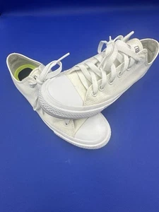 Converse Unisex Chuck Taylor II OX 250154C White Casual Shoes Sneakers Sz M7 W9 - Picture 1 of 16