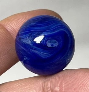 Pontil único remolinado azul oscuro vintage ~1" mármol circo de vidrio búlgaro #65 - Imagen 1 de 10