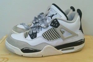 Nike Air Jordan 4 Retro Military Nero Bianco Grigio 408452-111 Taglia 6Y Sneakers - Foto 1 di 10