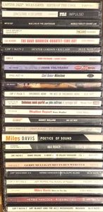 LOT DE 24 CD JAZZ - MILES/COLTRANE/MONK/CHET BAKER/MAX ROACH/ART BLAKEY ET PLUS - Photo 1/5