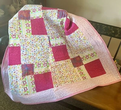 Edredón Hello Kitty de franela para bebé/niña Foto 1 de 4