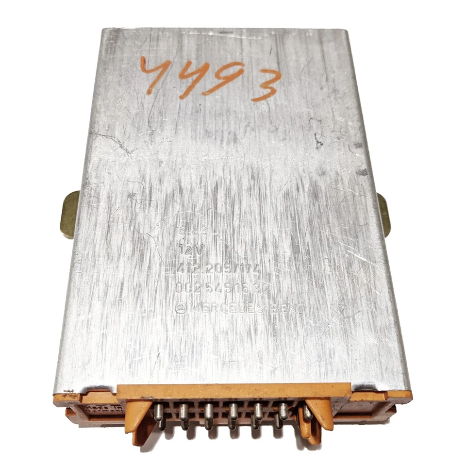 OEM Cruise Control Unit Mercedes-Benz 300E 300SE 300SEL 420SEL 560SL 0025451632 - Image 1 of 4