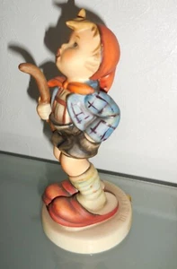 VINTAGE GOEBEL DEUTSCHE HUMMEL FIGUR "KLEINER WANDERER" BUNTES DESIGN - Bild 1 von 5