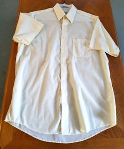 PIERRE CARDIN SHORT SLEEVE DRESS SHIRT-SIZE 15.5-PALE YELLOW-COTTON POLYESTER - Picture 1 of 24