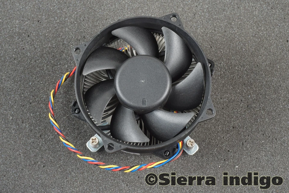 Acer HI.10800.039 Heatsink & Fan - Image 1 of 1