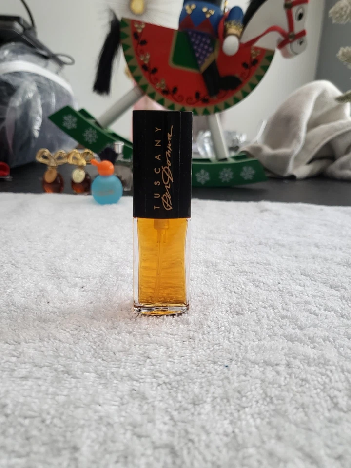 雅诗兰黛 TUSCANY PER DONNA 喷雾淡香精香水 0.18 盎司旅行装 — 第 1/1 张图片