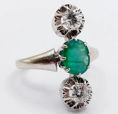 Anillo marquesa art deco oro blanco 18k esmeralda y diamantes (alrededor de... - Imagen 1 de 4