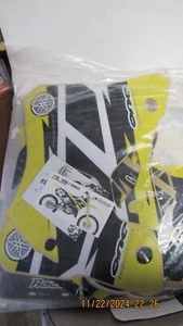 Graphic Kit for Yamaha Kawaski Y2 125/250 Hurricane - Picture 1 of 5