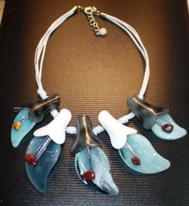 MARNI H&M Floral Necklace - Picture 1 of 4