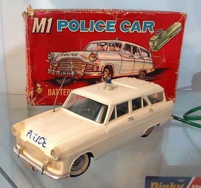 Marx Toys Scala 1:20 M1 Auto della Polizia a Batteria-Telecomandata in Scatola - Immagine 1 di 4