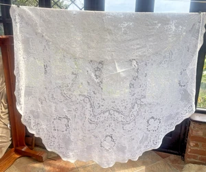 VTG White Tablecloth Linen Lace IRISH lace Flower pattern 165cm Mint condition - Picture 1 of 7