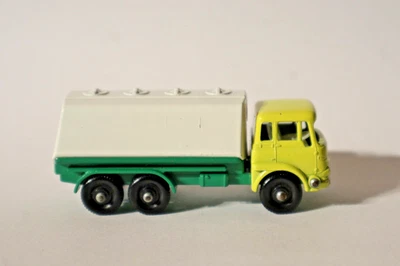Matchbox Lesney  No 25  C  Bedford Petrol Tanker - Bild 1 von 4