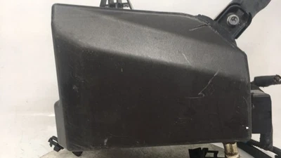 Módulo de relé de caja de fusibles Suzuki Kizashi 2010-2013 GA2YC Foto 1 de 4