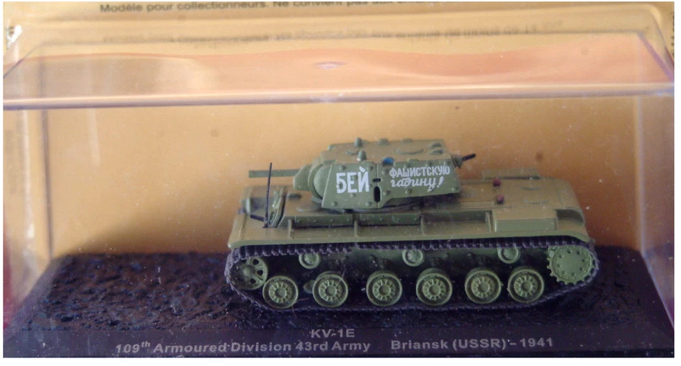DIE CAST TANK KV-1E  BRIANSK (USSR) - 1941 SCALA 1/72 n.B - Immagine 1 di 1