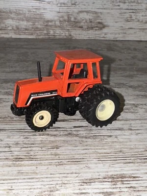 1/64 Scale Allis Chalmers 8070 4wd Tractor Light Custom Duals Ertl - Image 1 of 4