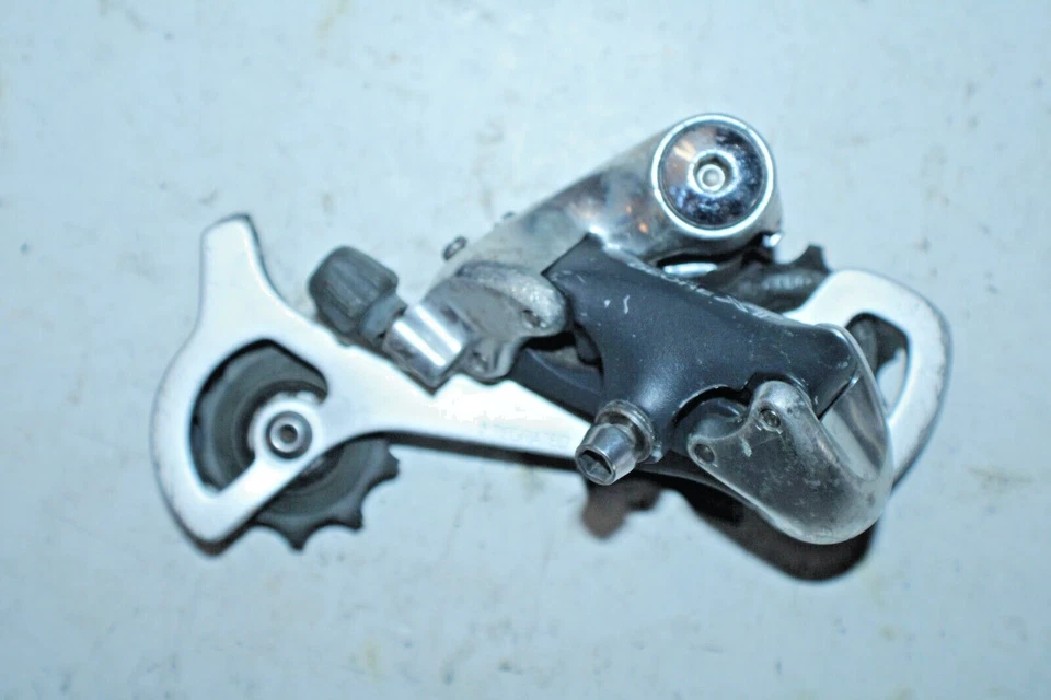 Desviador trasero MTB Deore XT RD-M737 bujes cerámicos de largo alcance envío rápido a EE. UU. Foto 1 de 4