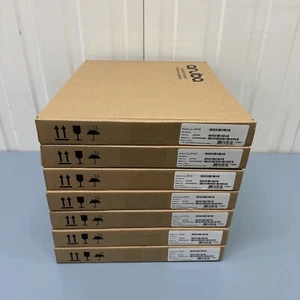 J9734A - Hewlett Packard Enterprise 2920 0.5m InfiniBand cable - Picture 1 of 5