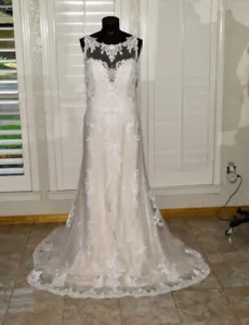 Sophia Tolli Y11969 Sleeveless Bridal Gown Wedding Dress Size 12 - Picture 1 of 12
