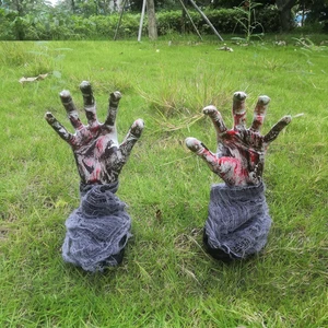 Pali a mano Zombie realistici per decorazione cimitero Halloween da esterno - Foto 1 di 6