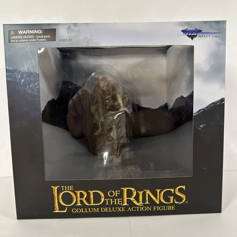 Diamond Select The Lord of the Rings TLOTR GOLLUM Deluxe Action Figure with Rock Cover
