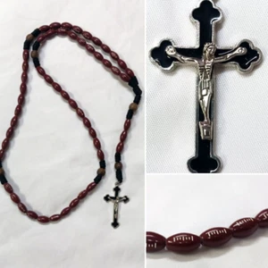 FOOTBALL THEME ROSARY BEADS WITH FOOTBALL BEADS AND KNOTS AND BEADS W/ CRUCIFIX - Picture 1 of 14