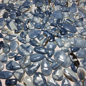 Cabochon etico sciolto pietra preziosa opale blu naturale - Foto 1 di 6