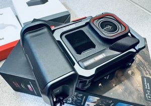Insta 360 Ace Pro 2  Xplorer Kit - Top Zustand - Bild 1 von 12