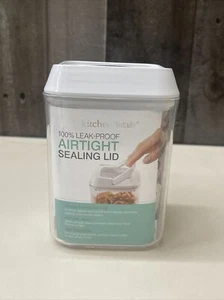 Kitchen Details .9L Airtight Stackable Container - Picture 1 of 5