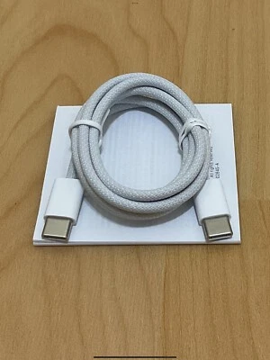 Original Genuine APPLE Iphone 15/15 Pro & 15 PLUS Braided 60W USB-C Charge Cable - Image 1 of 4