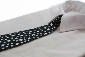 Kids Boys Black & White Patterned Elastic Neck Tie - Stars - Picture 1 of 2