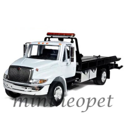 JADA INTERNATIONAL DURASTAR 4400 FLAT BED TRUCK 1/24 DIECAST CAR WHITE 34040 - Image 1 of 4