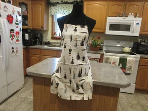 Women's Adult Hand-Crafted Apron for Kitchen/Art Work/Gardening~ Simplicity - Picture 1 of 5