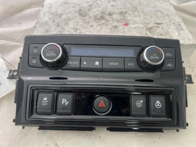 Nissan Titan XD 2016-2022 unidad de control de temperatura de calefacción de CA fabricante de equipos originales Foto 1 de 4