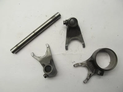 Juego de horquillas de cambio Kawasaki KZ400 KZ 400 D 1974 Foto 1 de 4