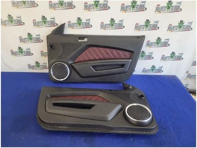 Ford Mustang GT 2010-2014 convertible panel puerta delantera agitador de tarjetas rojo lava 2757 Foto 1 de 4